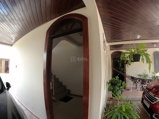 Casa Duplex à venda no Joquei em Campos dos Goytacazes Rj