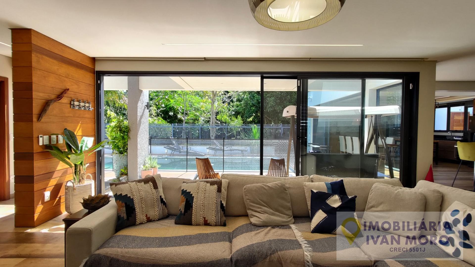 Casa para alugar com 3 quartos, 3 suítes e 2 vagas no Daniela, Florianópolis (SC) — foto 20 de 30