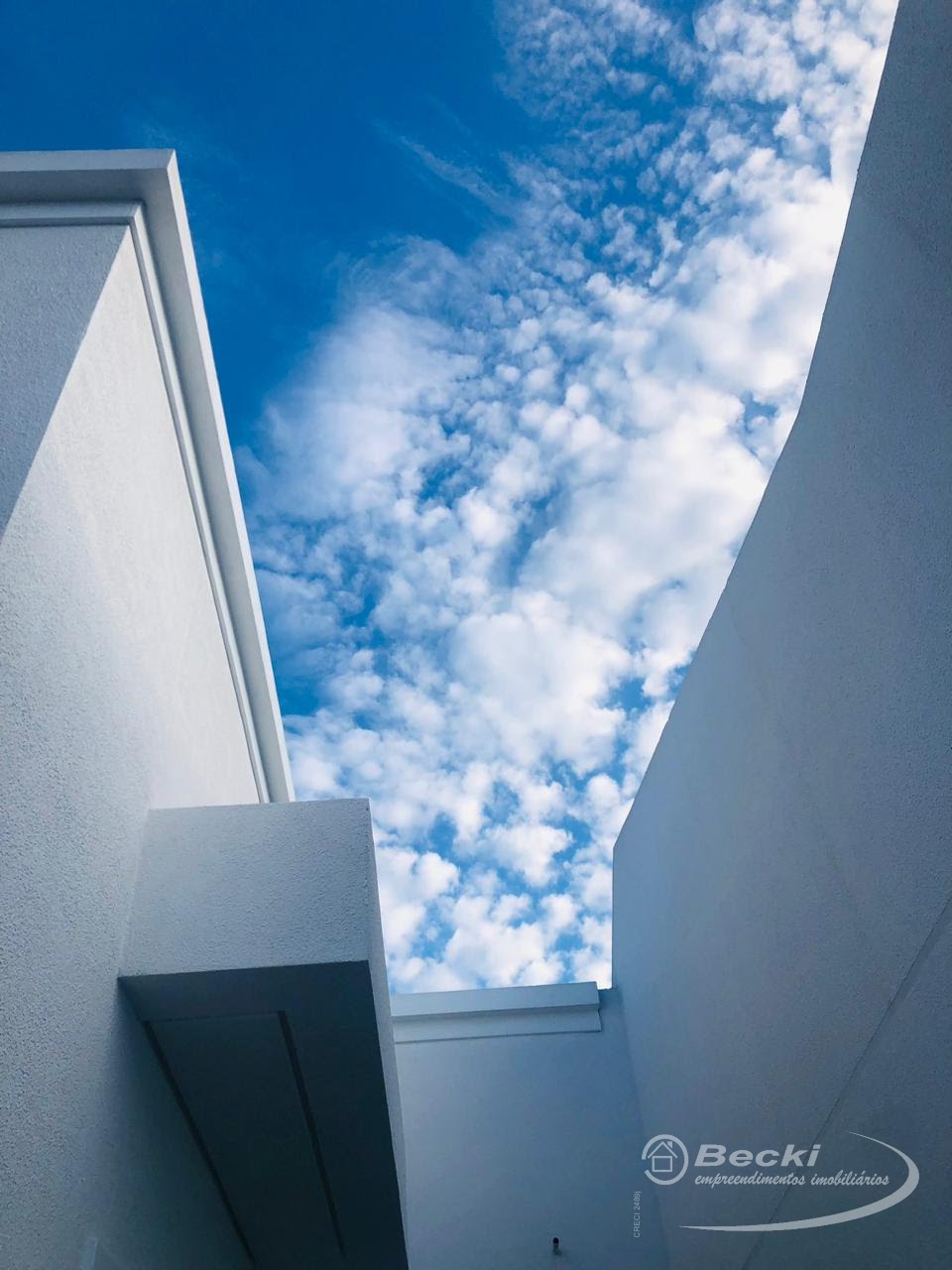 Casa à venda com 2 quartos, 1 suíte, 2 vagas e 76m² no João Costa, Joinville (SC) — foto 11 de 16
