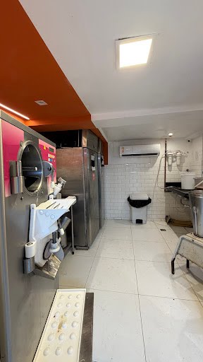 Casa para alugar com 7 quartos, 4 banheiros, 6 vagas e 302m² no Casa Forte, Recife (PE) — foto 17 de 20