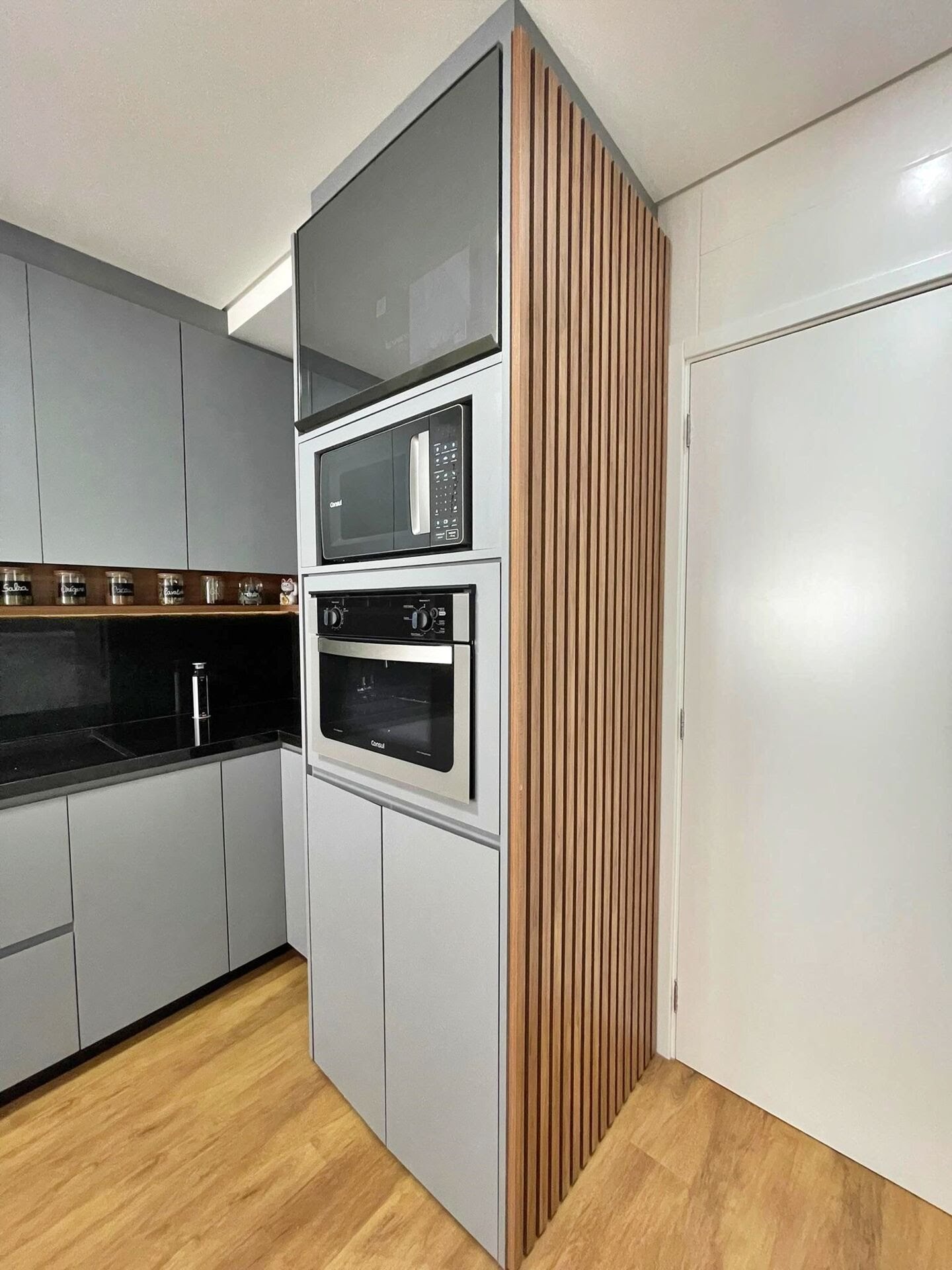 Apartamento à venda com 2 quartos, 1 banheiro, 1 vaga e 49m² no Praia de Fora, Palhoça (SC) — foto 2 de 25