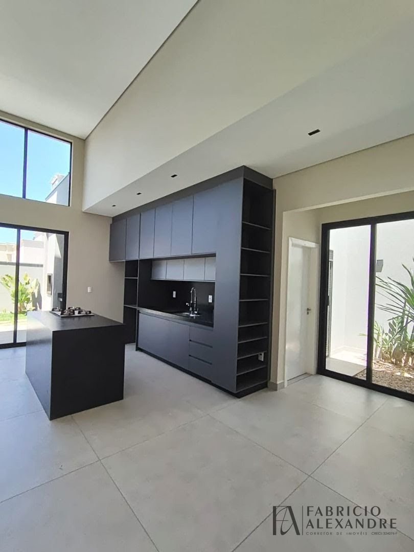Casa à venda com 3 quartos, 5 banheiros, 4 vagas e 167m² no Village Provence, São José do Rio Preto — foto principal