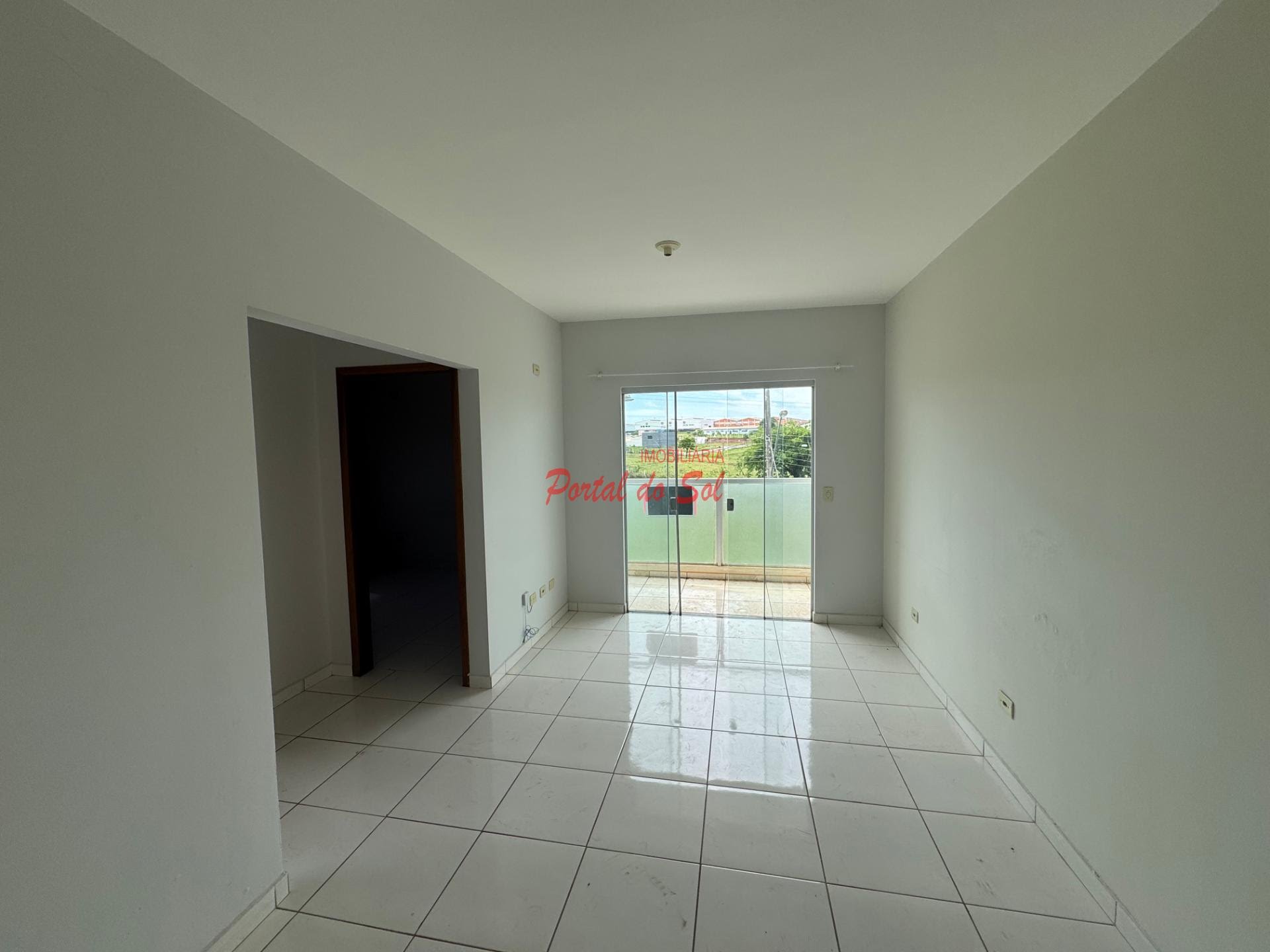 Apartamento à venda com 2 quartos, 1 banheiro, 1 vaga e 60m² no Parque Residencial Itatiaia, Santo Antônio da Platina (PR) — foto 3 de 11