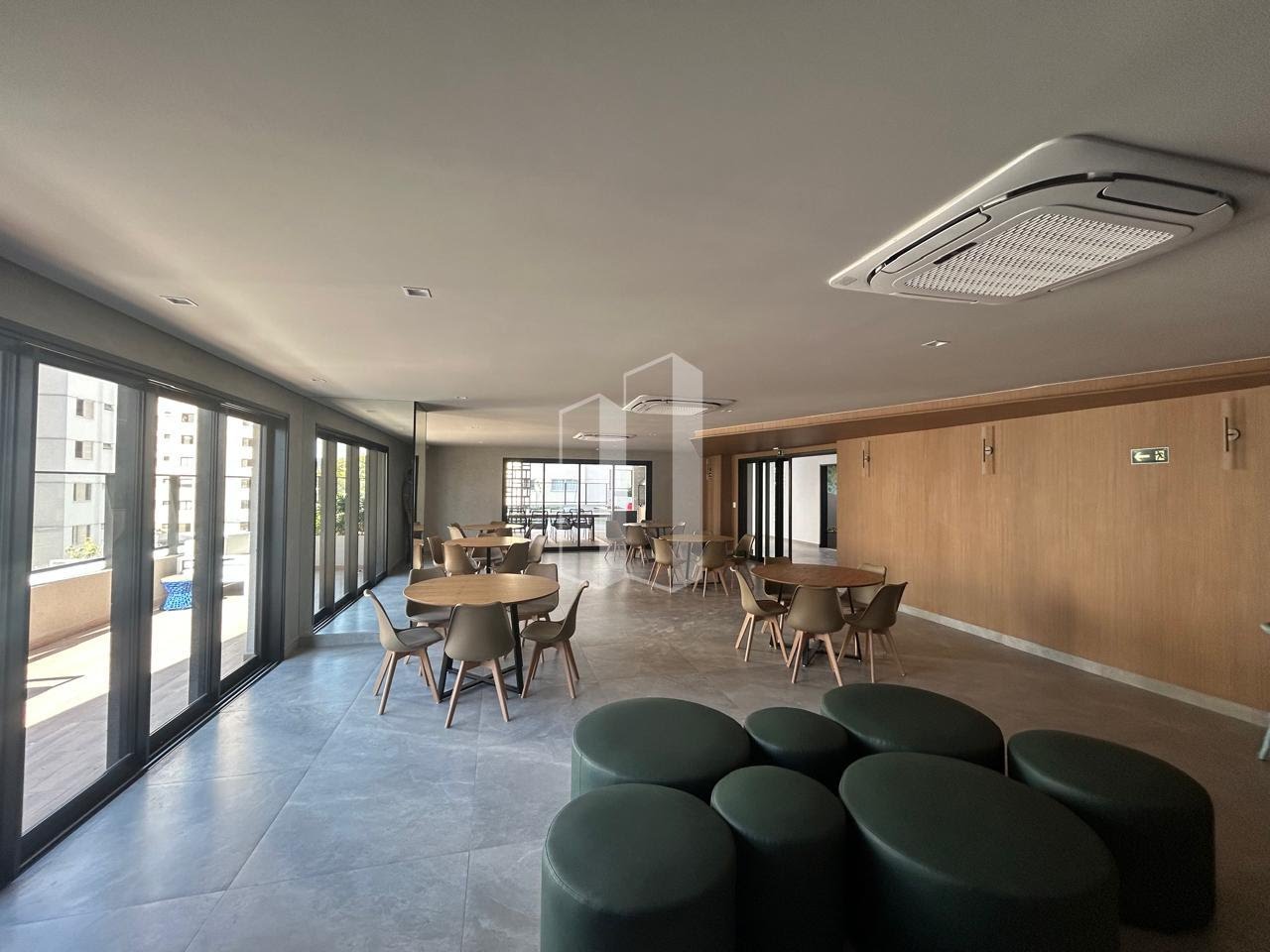 Apartamento à venda com 3 quartos, 3 suítes, 2 vagas e 94m² no Setor Central, Goiânia (GO) — foto 27 de 30
