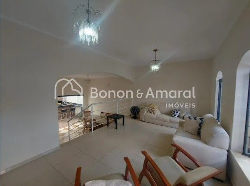 Casa, 4 quartos, 219 m² - Foto 2