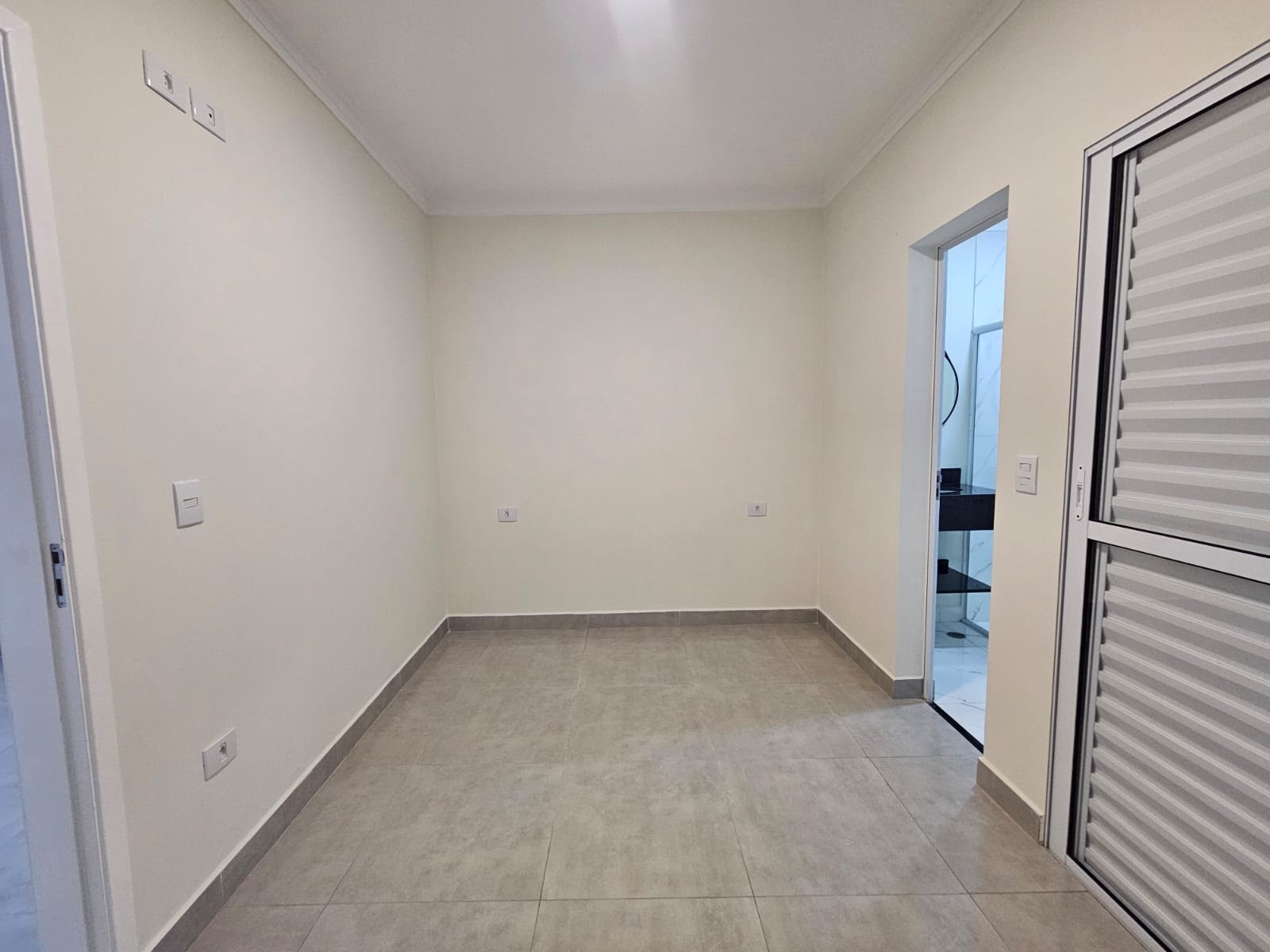 Apartamento para alugar com 1 quarto, 1 suíte e 28m² no Jardim Mangalot, São Paulo (SP) — foto 15 de 24