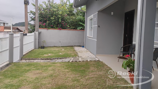 Casa à Venda na Praia de Itajuba em Barra Velha