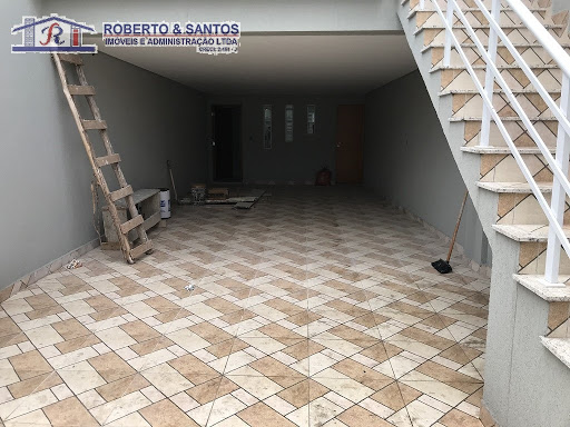 Garagem para 05 carros