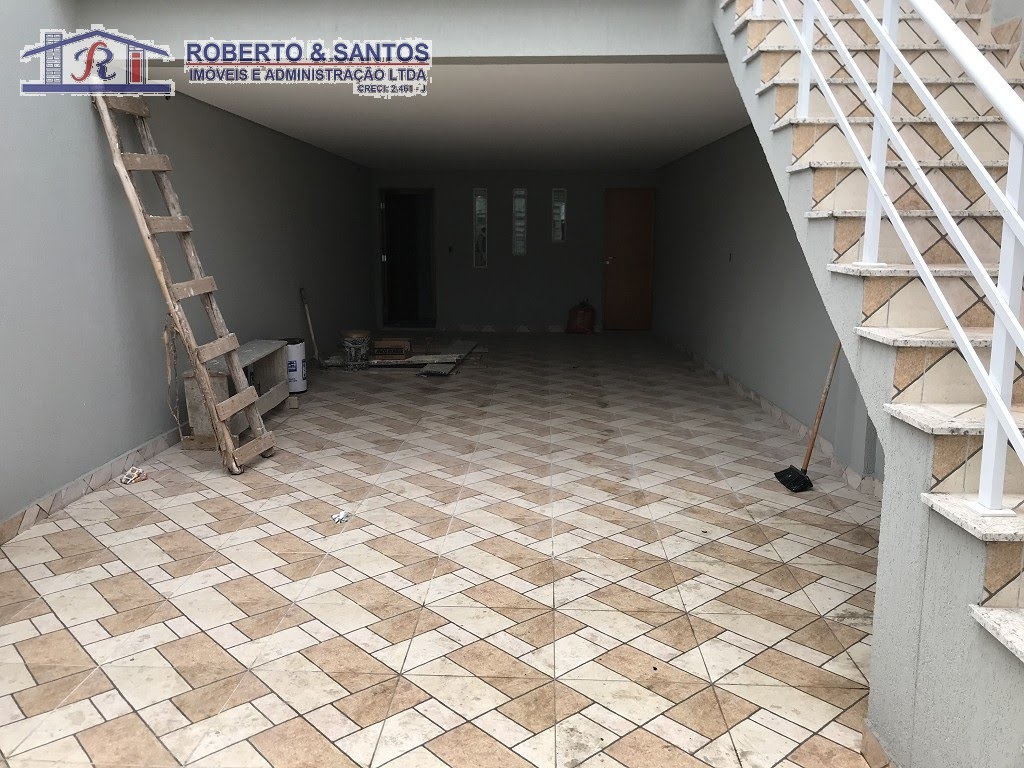 Garagem para 05 carros