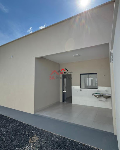 Casa em Água Branca  -  Unaí