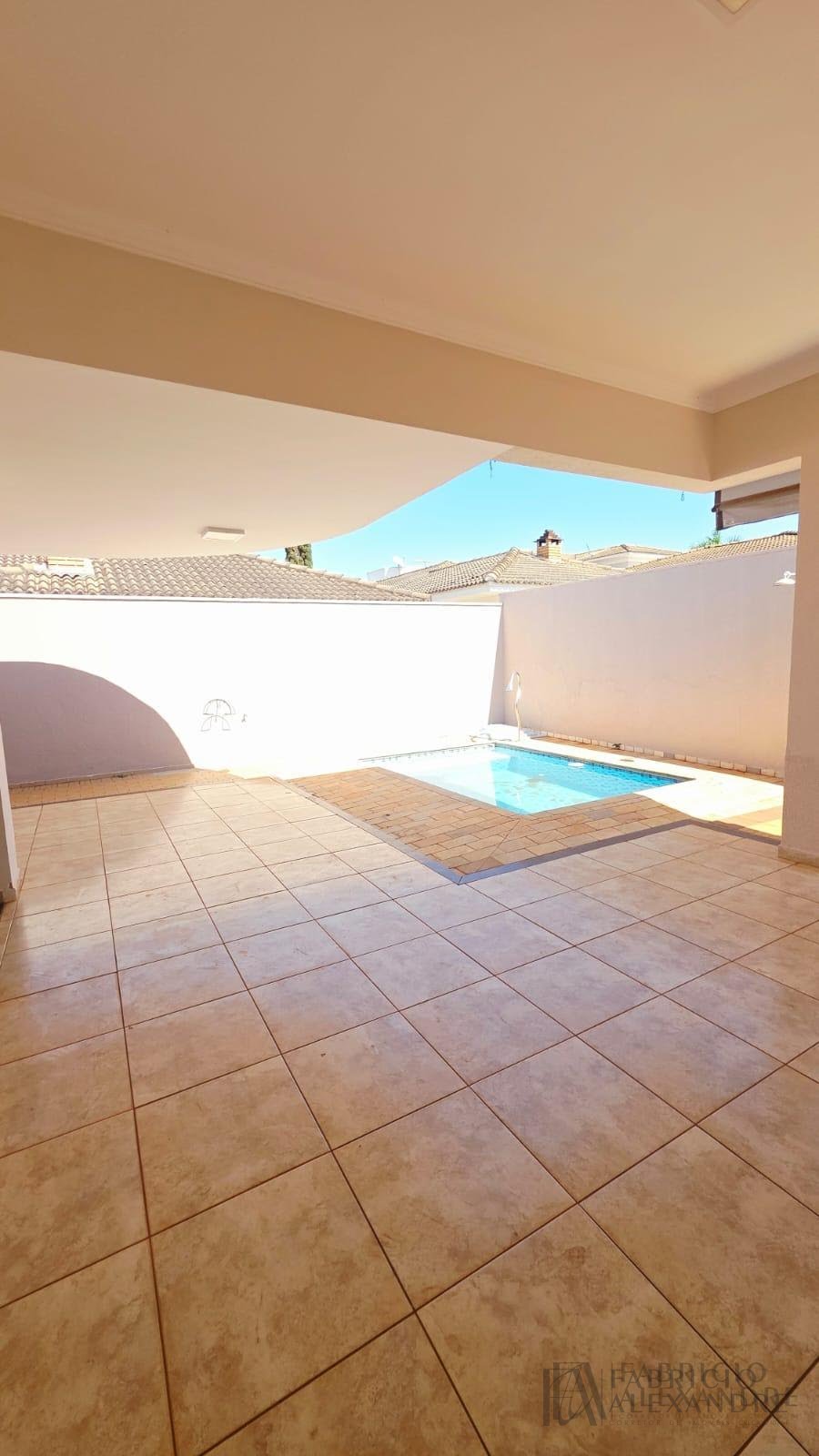 Casa à venda com 3 quartos, 3 suítes, 4 vagas e 250m² no Parque Residencial Damha, São José do Rio Preto (SP) — foto 8 de 30