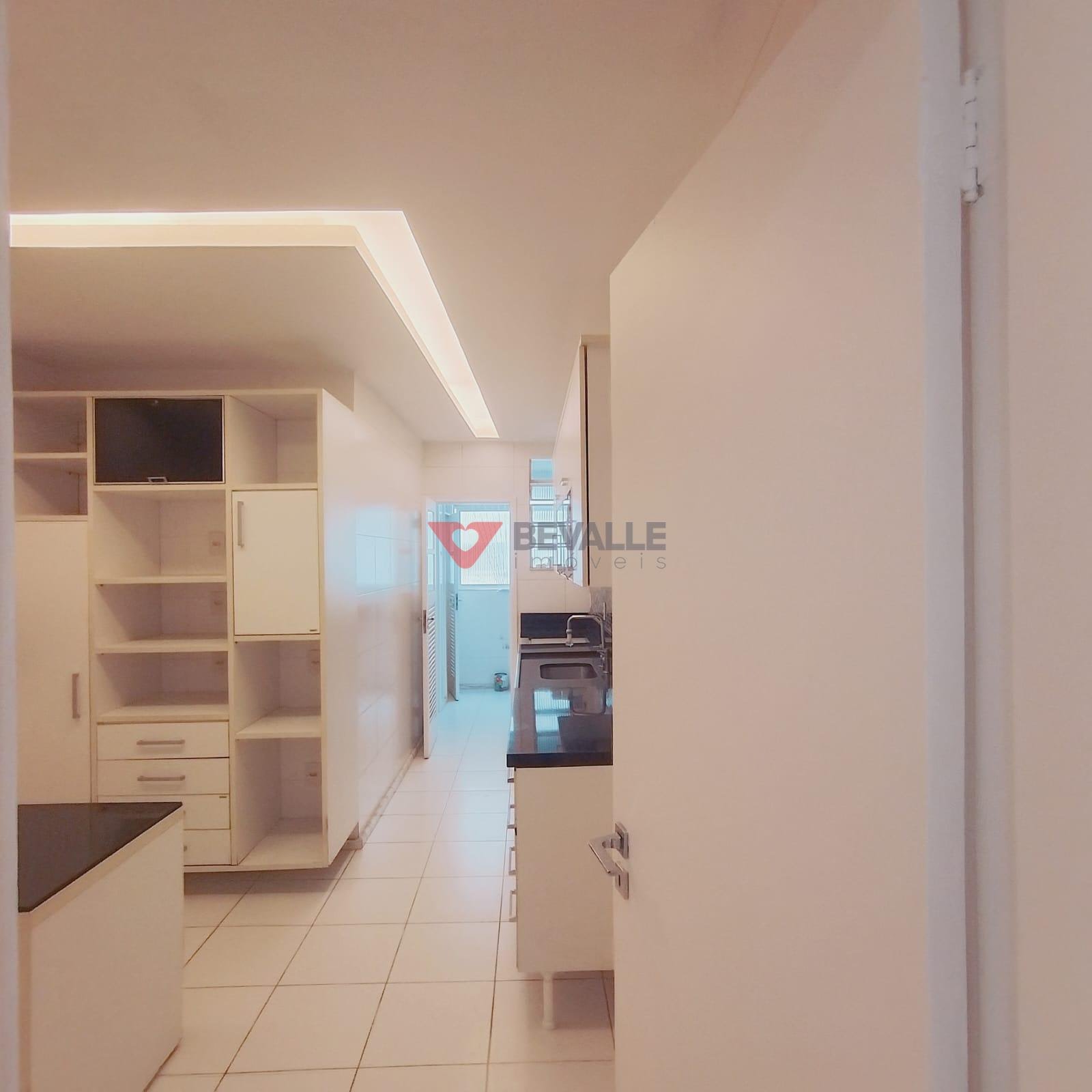 Apartamento à venda com 2 quartos, 1 suíte, 1 vaga e 97m² no Humaitá, Rio de Janeiro (RJ) — foto 2 de 30