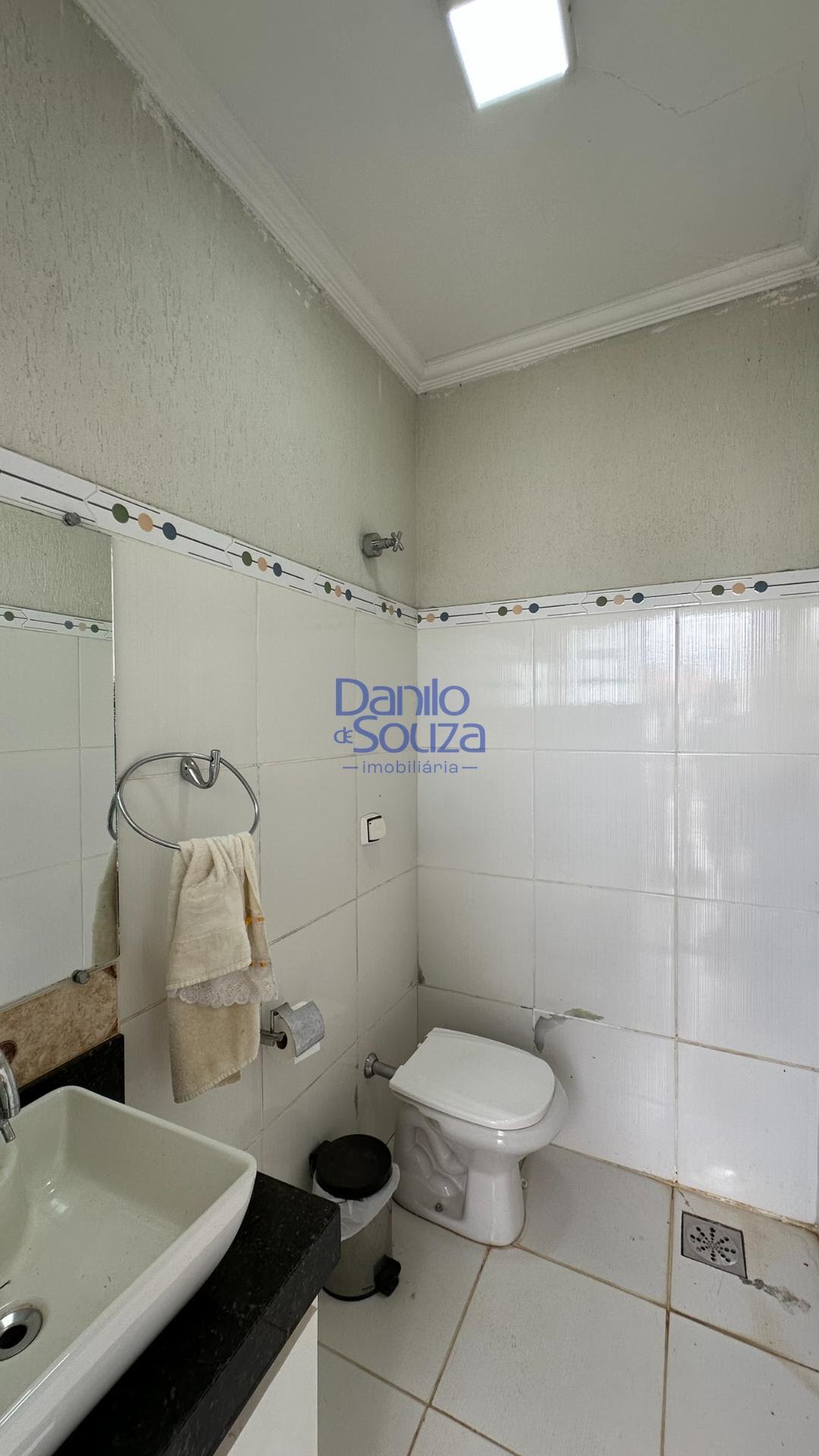 Casa à venda com 3 quartos, 2 suítes e 360m² no Guilhermina Vieira Chaer, Araxá (MG) — foto 26 de 26