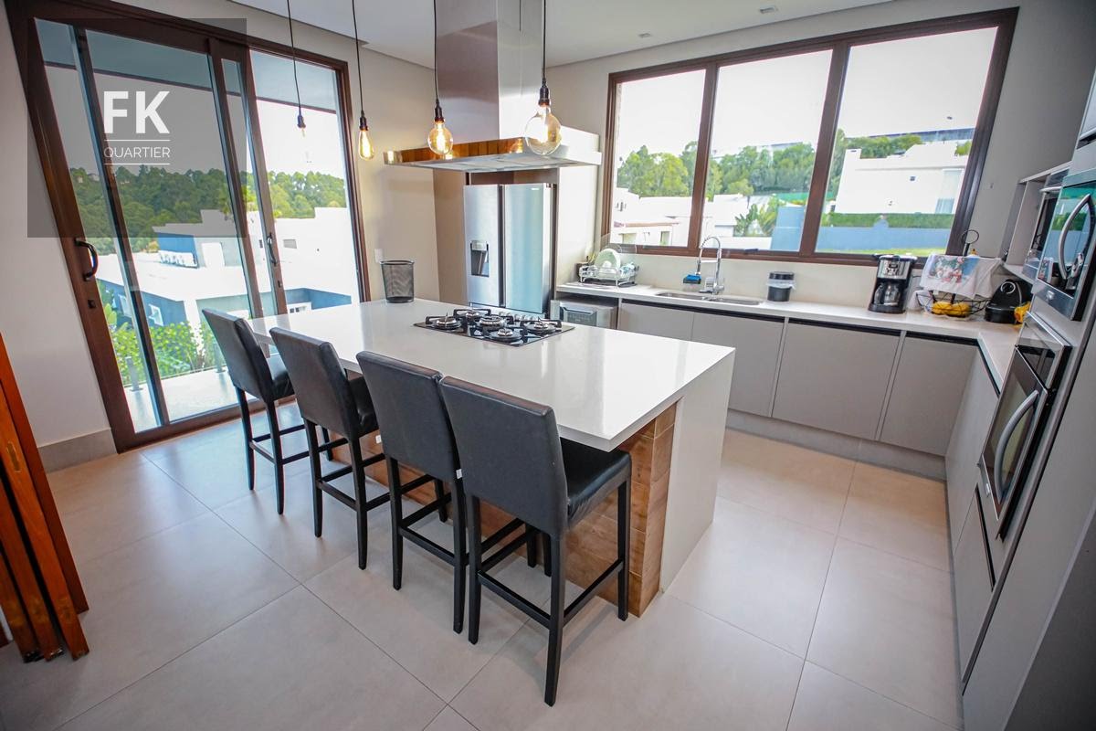 Casa para alugar com 4 quartos, 4 suítes, 6 vagas e 490m² no Tambore, Santana de Parnaíba (SP) — foto 17 de 30