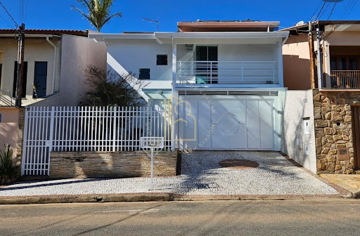 Casa em Jardim das Hortencias  -  Poços de Caldas