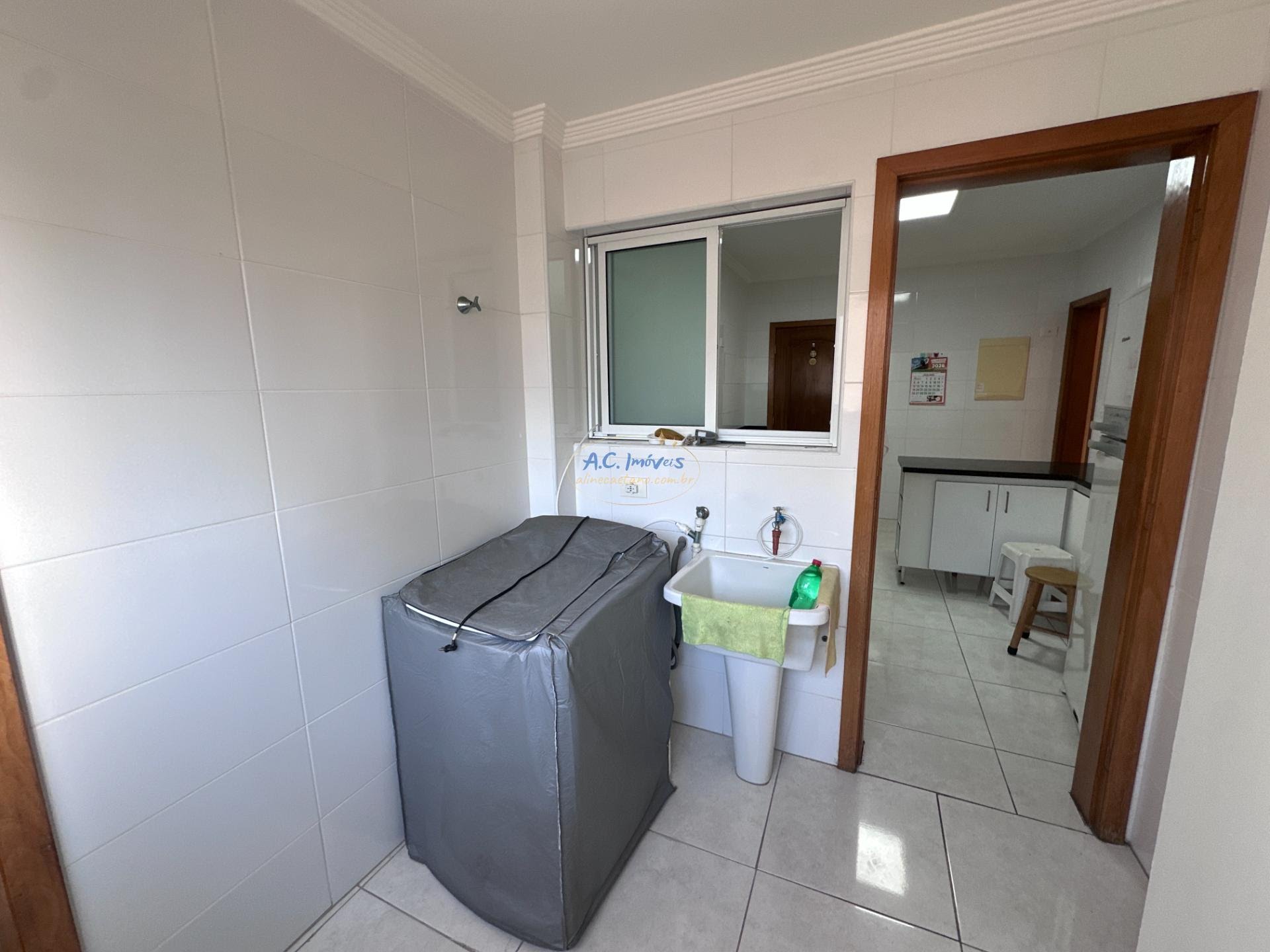 Apartamento para alugar com 3 quartos, 3 suítes, 2 vagas e 140m² no Canto do Forte, Praia Grande (SP) — foto 26 de 30