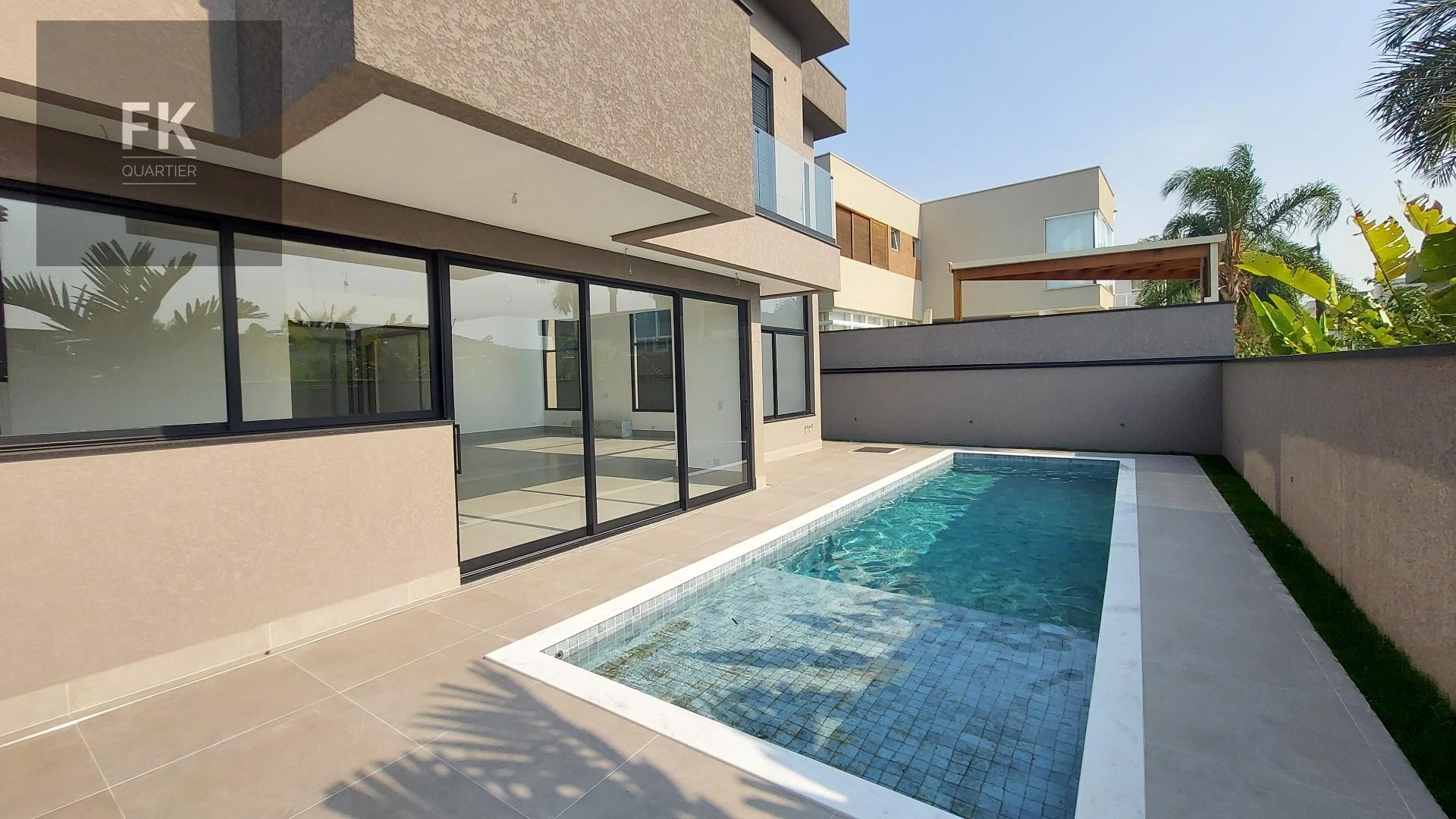 Casa à venda com 4 quartos, 4 suítes, 6 vagas e 452m² no Colinas da Anhanguera, Santana de Parnaíba (SP) — foto 9 de 20