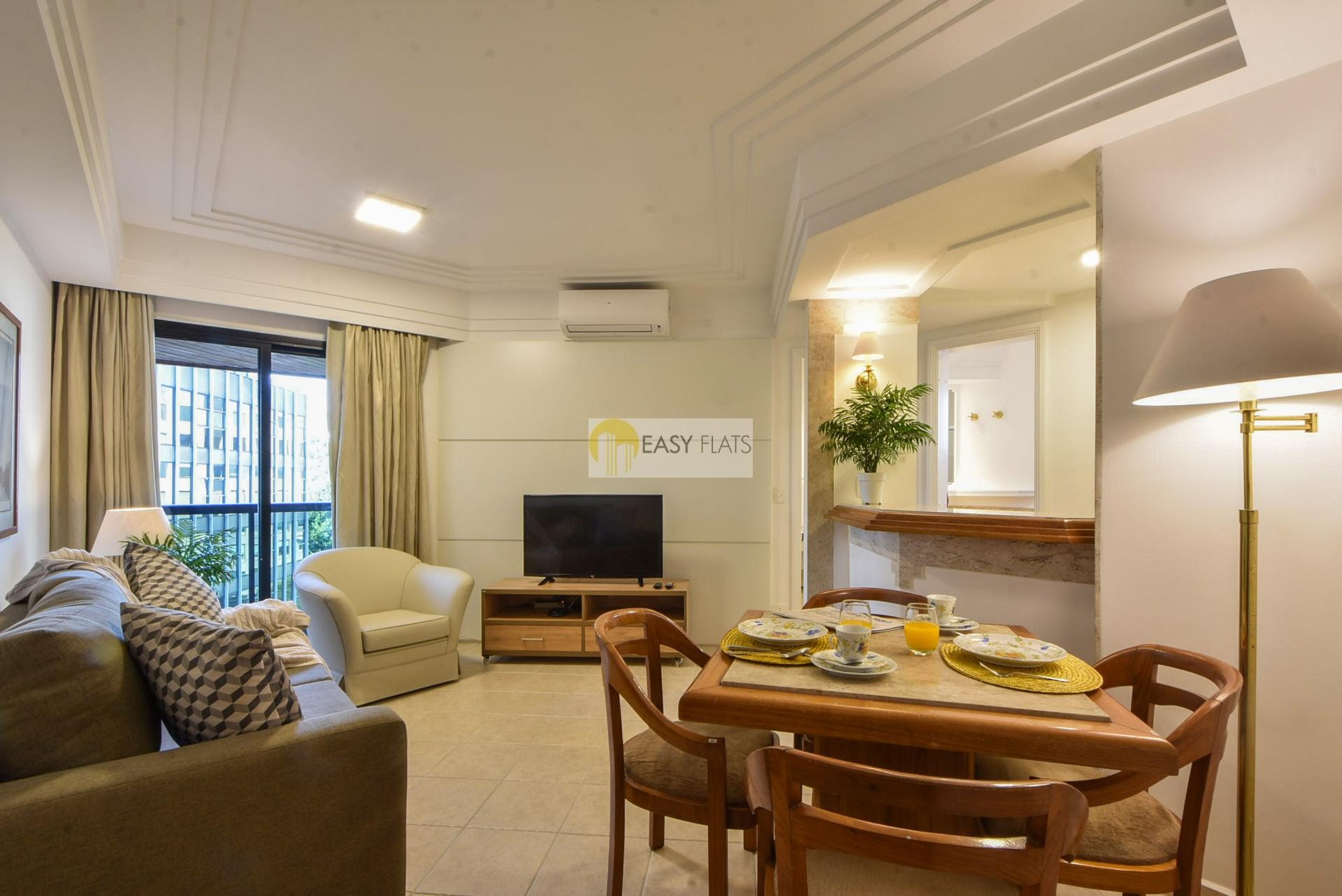 Apartamento para alugar com 1 quarto, 1 banheiro, 1 vaga e 40m² no Itaim Bibi, São Paulo — foto principal