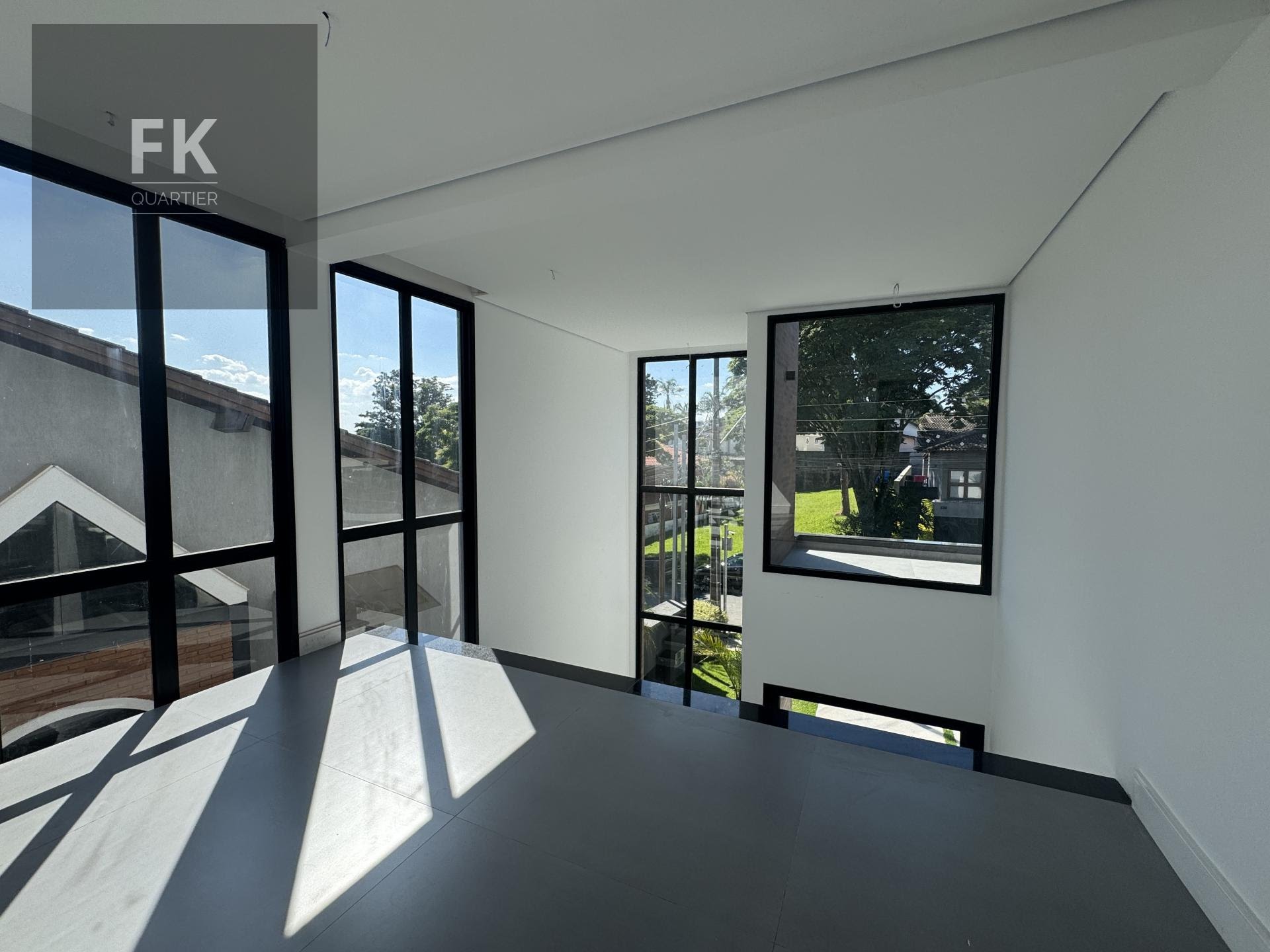 Casa à venda com 4 quartos, 4 suítes, 4 vagas e 408m² no Alphaville, Santana de Parnaíba (SP) — foto 23 de 30