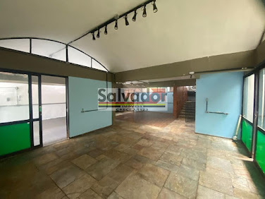 Casa Comercial em Indianópolis  -  São Paulo