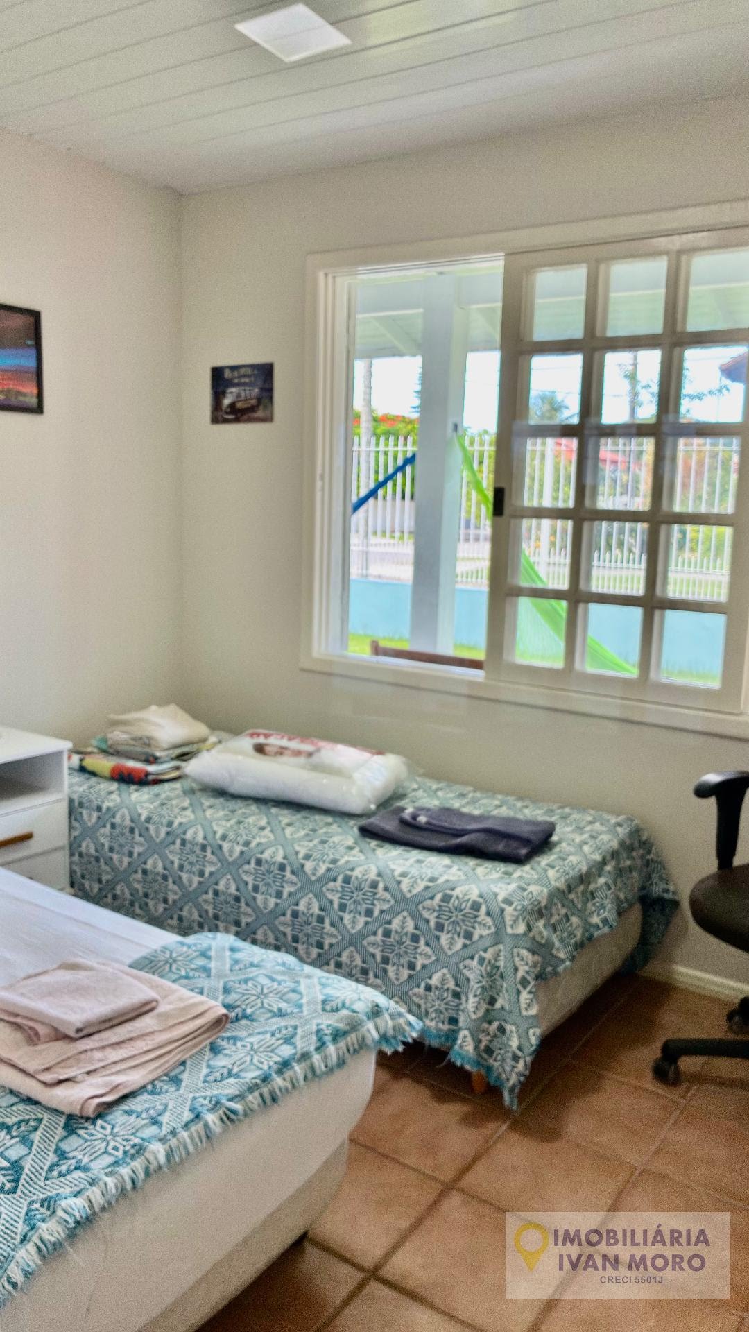 Casa para alugar com 6 quartos, 1 suíte, 2 vagas e 270m² no Daniela, Florianópolis (SC) — foto 19 de 30