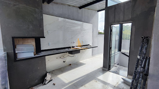 Sobrado à venda no Jd. Bela Vista, Santo André, 3 suítes, 150m²