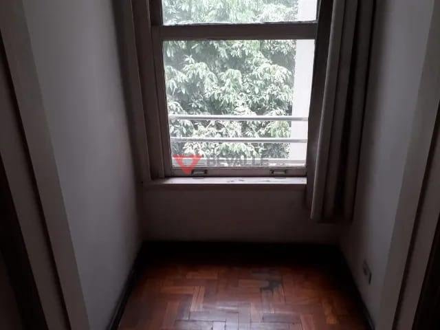 Apartamento à venda com 3 quartos, 1 suíte, 1 vaga e 113m² no Leblon, Rio de Janeiro (RJ) — foto 17 de 19