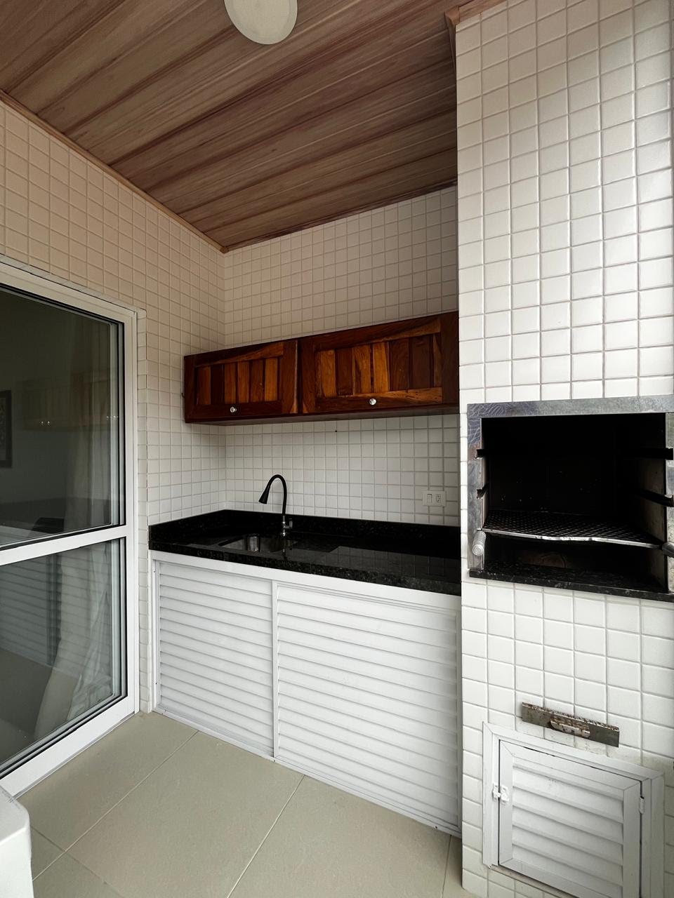 Apartamento à venda com 2 quartos, 1 suíte, 1 vaga e 65m² no Toninhas, Ubatuba (SP) — foto 8 de 9