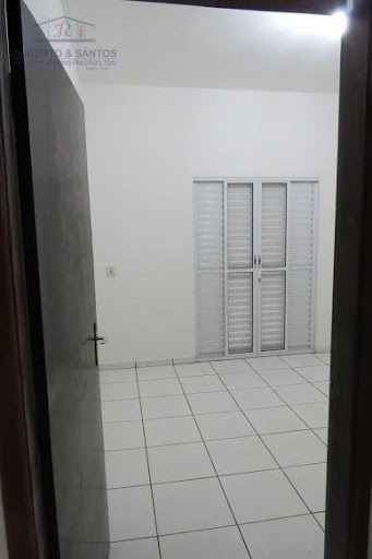 Dormitório 01