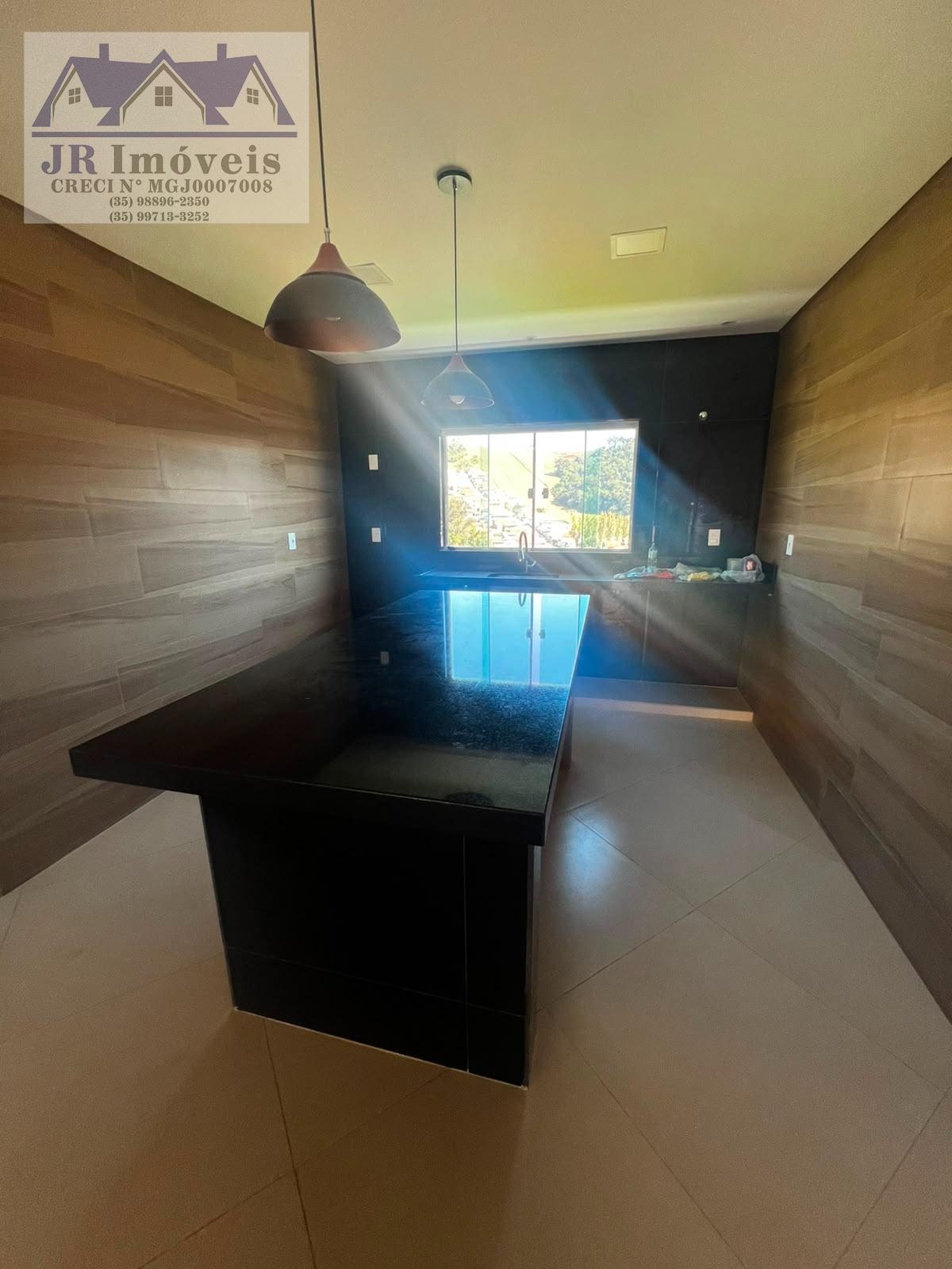 Casa para alugar com 2 quartos, 1 suíte e 2 vagas no Centro, Piranguinho (MG) — foto 4 de 17