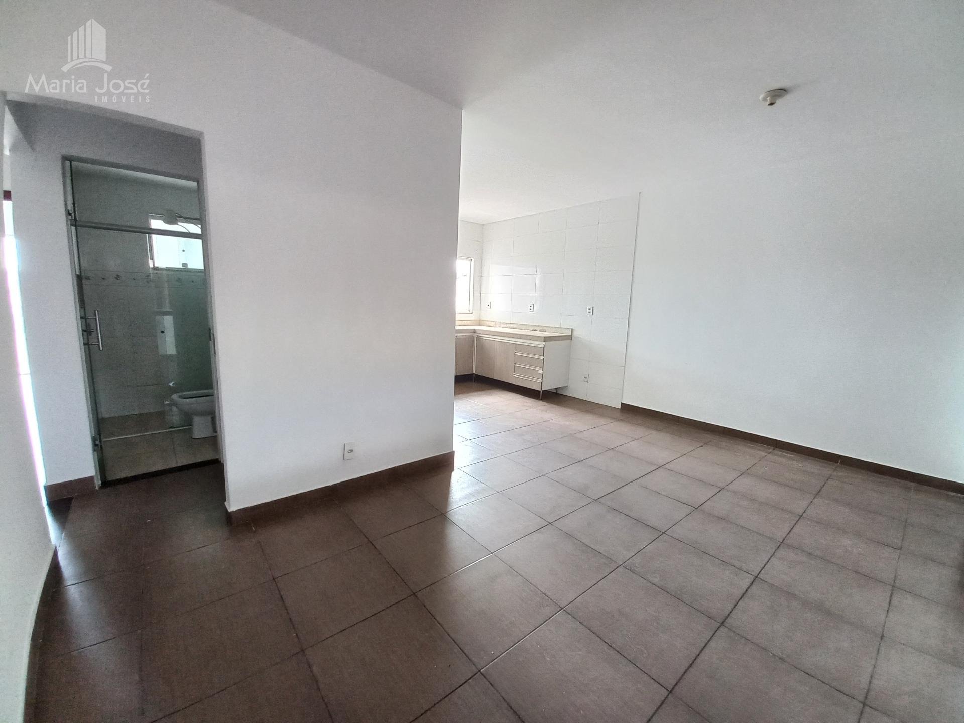 Casa à venda com 3 quartos, 1 suíte, 2 vagas e 140m² no Interlagos II, Sete Lagoas (MG) — foto 11 de 29