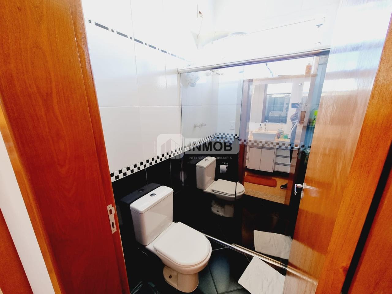 Casa à venda com 4 quartos, 3 suítes, 2 vagas e 270m² no Caminho Novo, Tremembé (SP) — foto 10 de 30