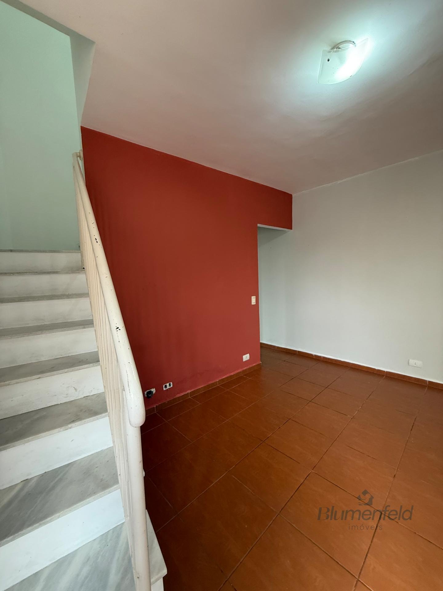 Casa à venda com 3 quartos, 1 suíte, 2 vagas e 100m² no Jordanópolis, Arujá (SP) — foto 4 de 19