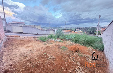 Terreno à Venda no bairro São Paulo - Pará de Minas por R$130.000