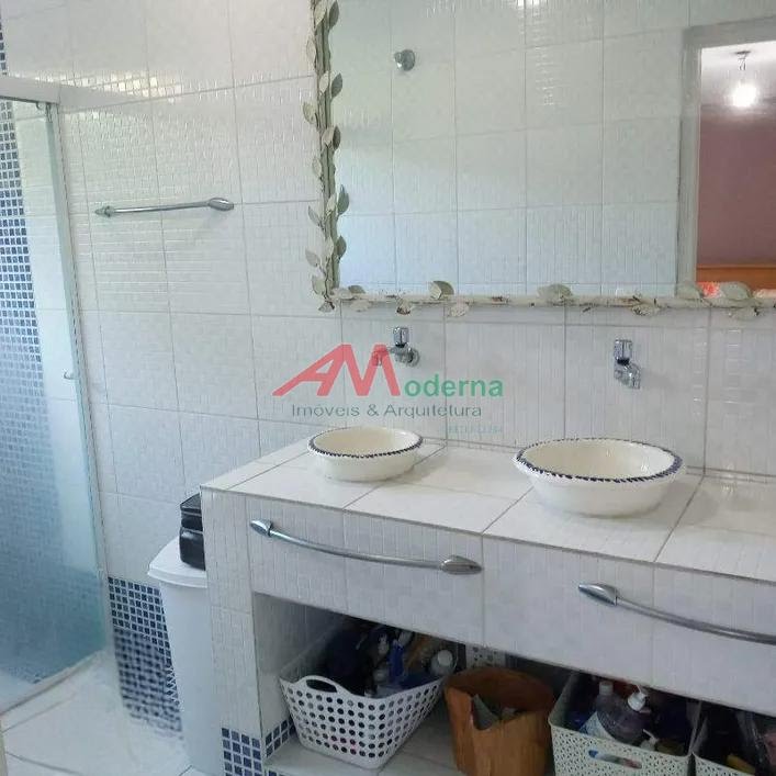 Casa à venda com 4 quartos, 1 suíte, 2 vagas e 280m² no Anchieta, São Bernardo do Campo (SP) — foto 15 de 30