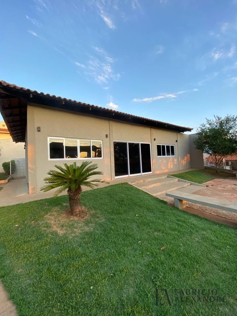 Casa à venda com 3 quartos, 1 suíte, 2 vagas e 83m² no Jardim Caparroz, São José do Rio Preto (SP) — foto 3 de 24