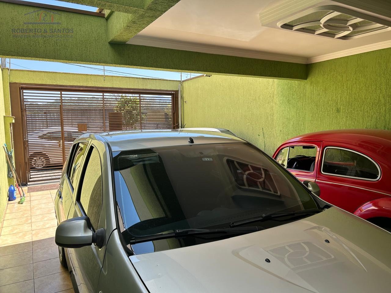 4 vagas