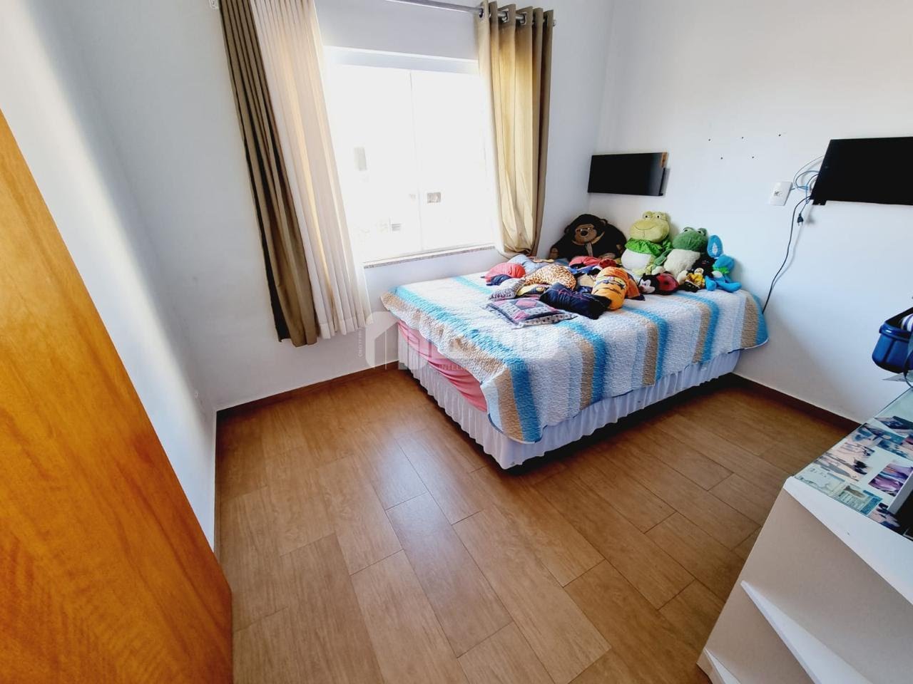 Casa à venda com 4 quartos, 3 suítes, 2 vagas e 270m² no Caminho Novo, Tremembé (SP) — foto 20 de 30
