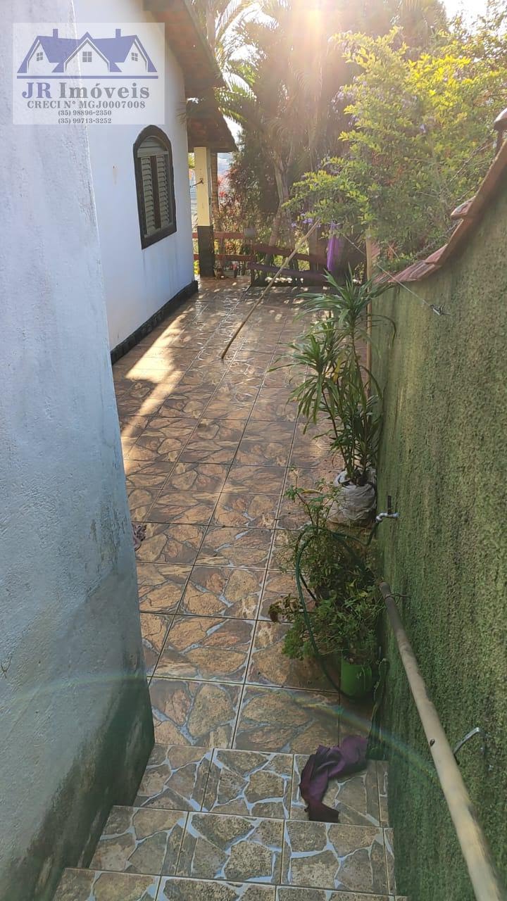 Casa à venda com 4 quartos, 2 banheiros, 10 vagas e 1004m² no Santa Isabel, Piranguinho (MG) — foto 3 de 30