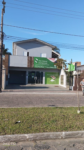Apartamentos e sala no centro