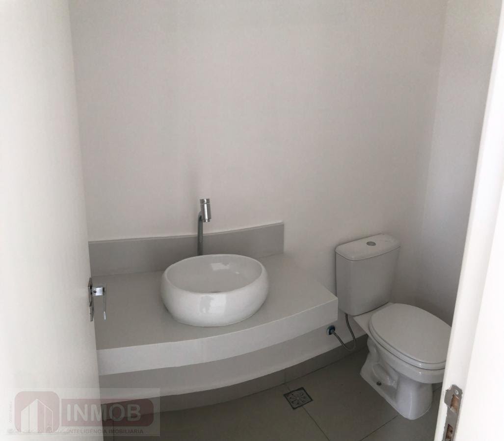 Casa à venda com 3 quartos, 3 suítes, 4 vagas e 230m² no Jardim das Nações, Taubaté (SP) — foto 10 de 29
