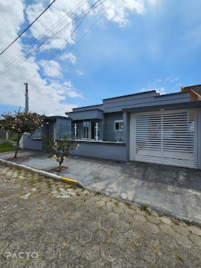 Casa em Arroio do Silva  -  Balneário Arroio do Silva