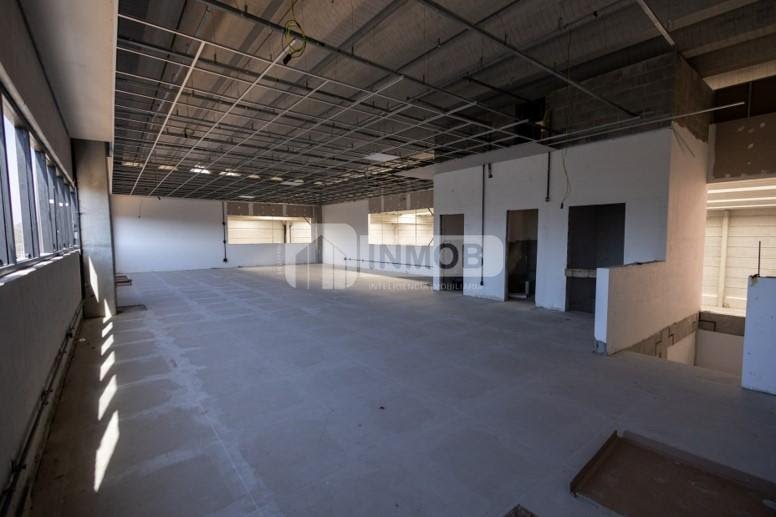 Comercial para alugar com 6700m² no Loteamento Industrial, Taubaté (SP) — foto 19 de 24