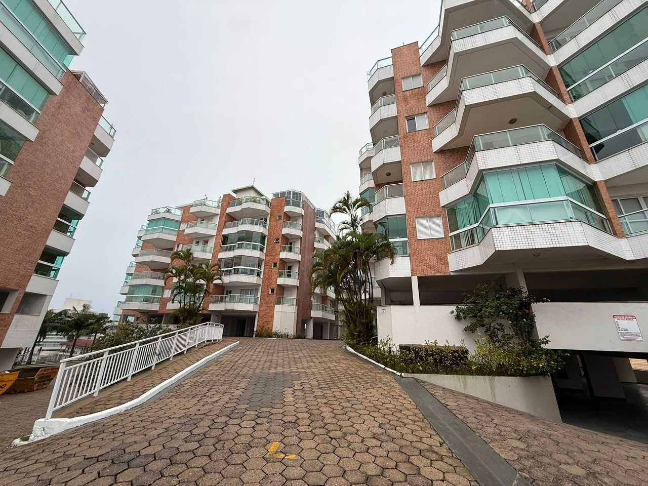 Apartamento à venda com 3 quartos, 1 vaga e 110m² no Acaraú, Ubatuba (SP) — foto 22 de 24