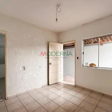 Casa à venda com 2 quartos, 2 banheiros, 2 vagas e 132m² no Planalto, São Bernardo do Campo — foto principal
