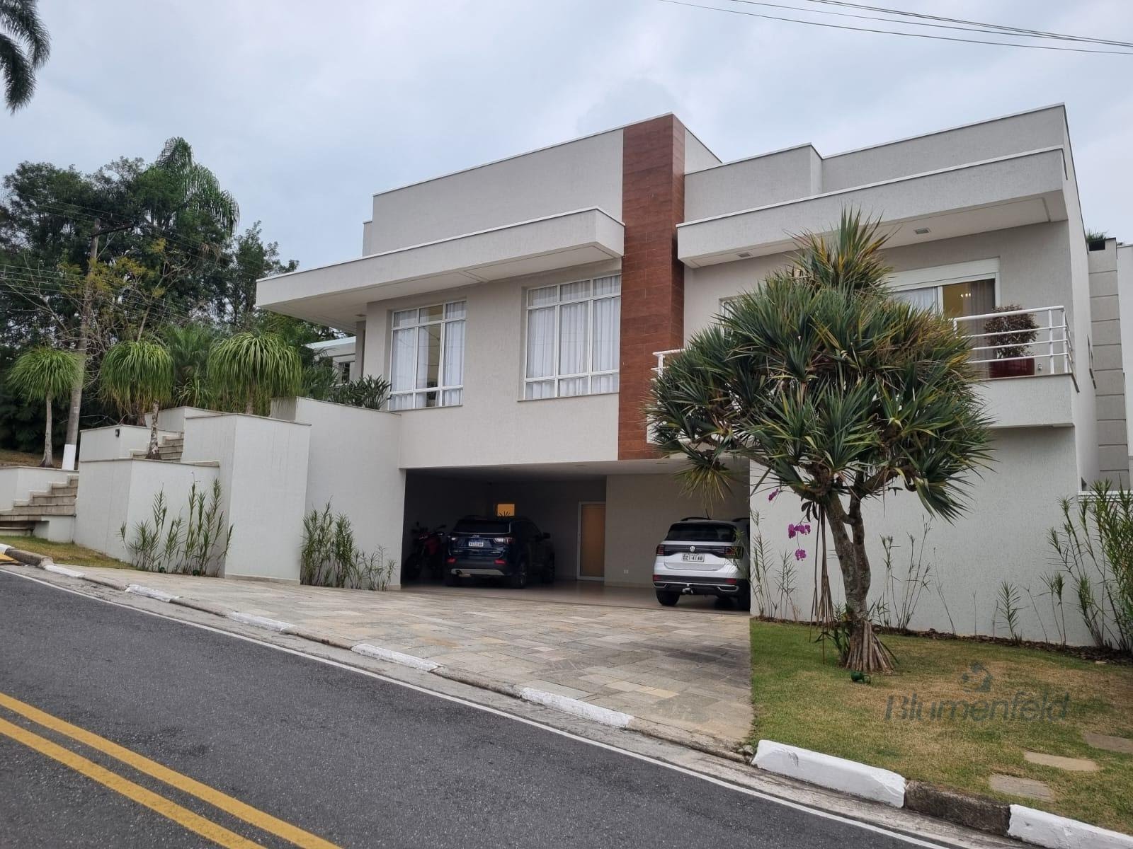 Casa à venda com 5 quartos, 5 banheiros e 465m² no Condomínio Arujazinho IV, Arujá (SP) — foto 5 de 30