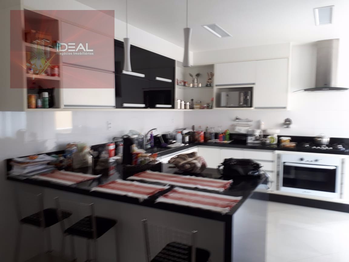 Casa à venda com 4 quartos, 1 suíte, 4 vagas e 168m² no Parque Aurora, Campos dos Goytacazes (RJ) — foto 11 de 26