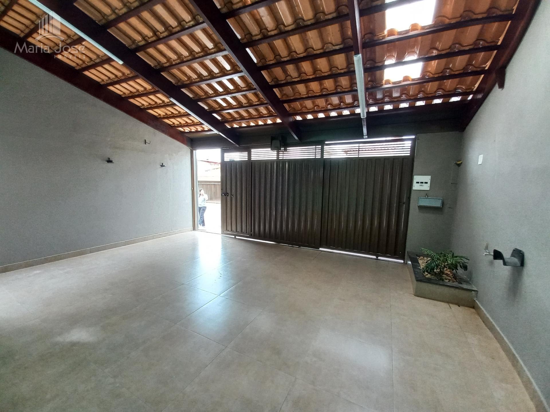 Casa à venda com 3 quartos, 2 banheiros, 2 vagas e 110m² no Jardim Primavera II, Sete Lagoas (MG) — foto 4 de 19