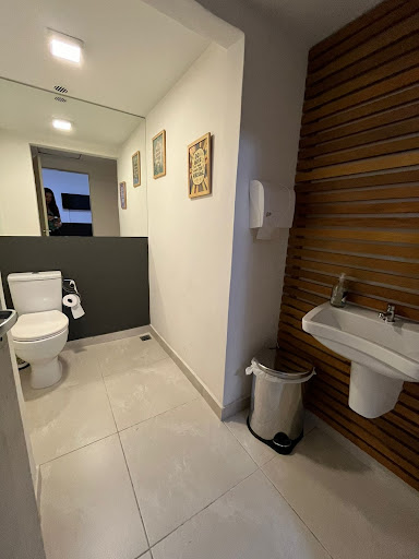 Casa Comercial em Jardim Guedala  -  São Paulo