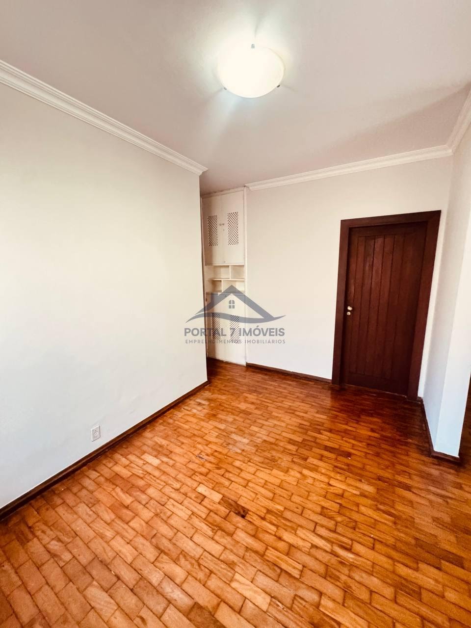 Casa à venda com 2 quartos, 1 suíte, 2 vagas e 300m² no Santa Helena, Sete Lagoas (MG) — foto 19 de 20